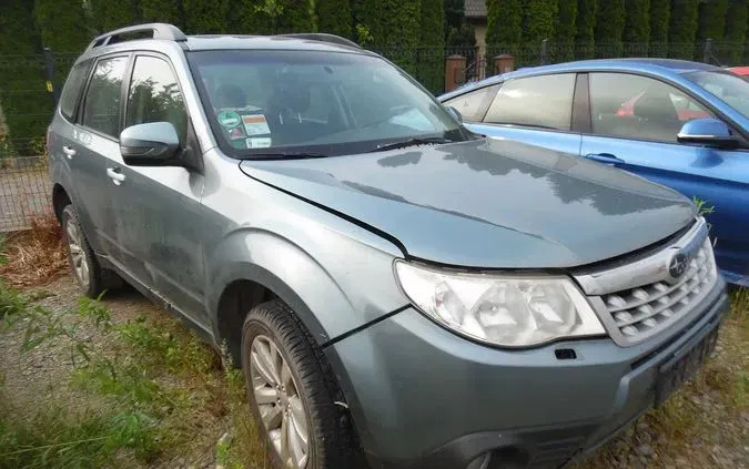 małopolskie Subaru Forester cena 5900 przebieg: 501000, rok produkcji 2012 z Kłobuck